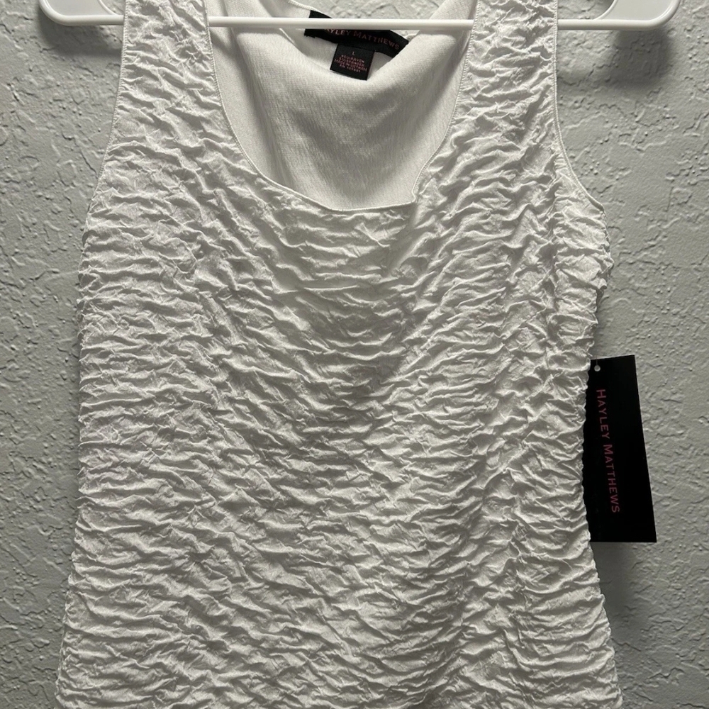 Hayley Matthews White Textured Tank Top Womens Large Sleeveless Rayon